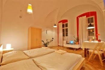 U Zlate Podkovy Apartamento